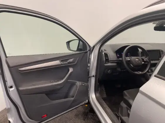 SKODA KAROQ - voiture d'occasion - Photo 17