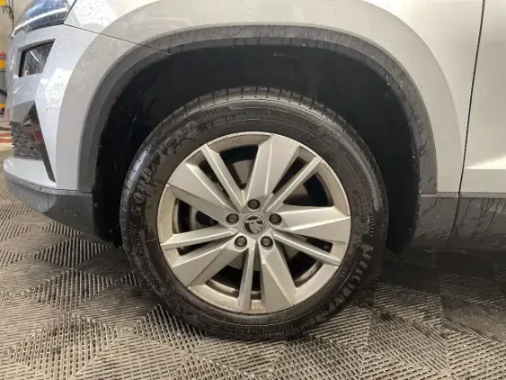 SKODA KAROQ - voiture d'occasion - Photo 20