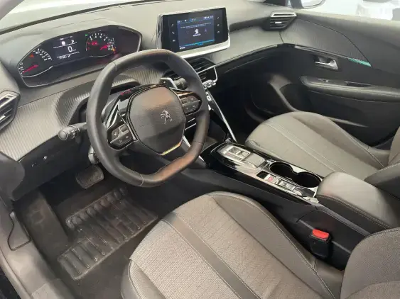 PEUGEOT 208 II - voiture d'occasion - Photo 18