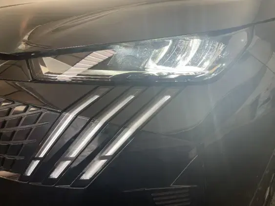 PEUGEOT 3008 III - voiture d'occasion - Photo 21