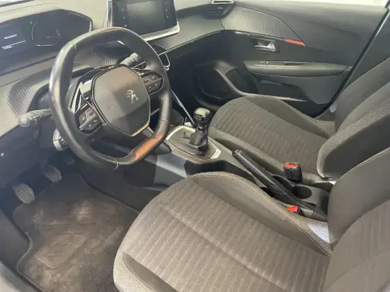 PEUGEOT 208 II - voiture d'occasion - Photo 18