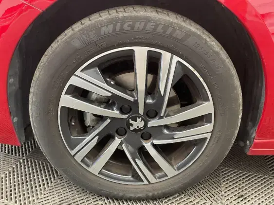 PEUGEOT 208 II - voiture d'occasion - Photo 22