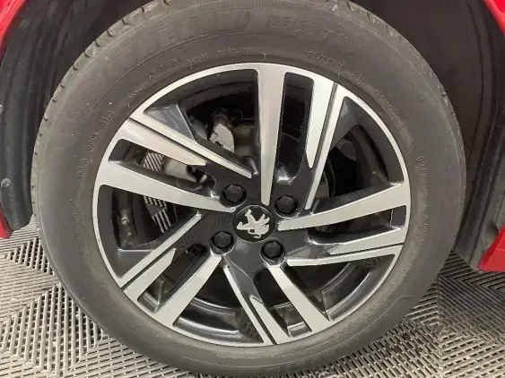 PEUGEOT 208 II - voiture d'occasion - Photo 24