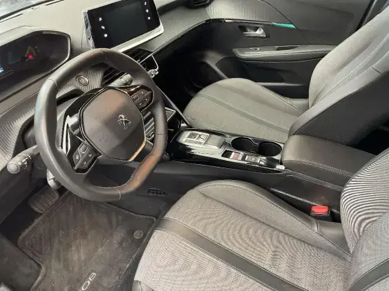 PEUGEOT 208 ELECTRIQUE II - voiture d'occasion - Photo 17