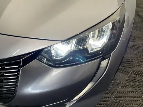 PEUGEOT 208 ELECTRIQUE II - voiture d'occasion - Photo 20
