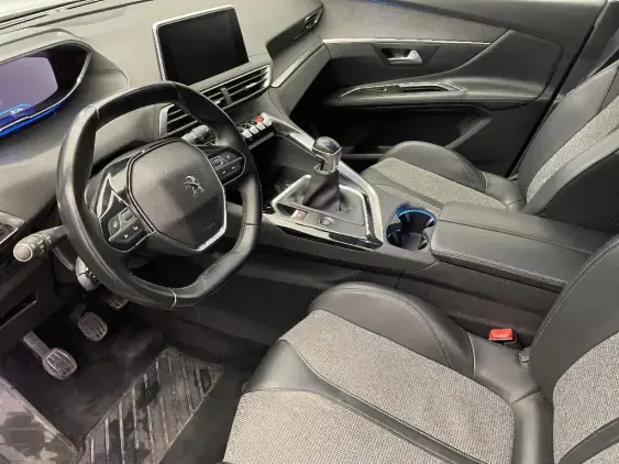 PEUGEOT 3008 II - voiture d'occasion - Photo 18