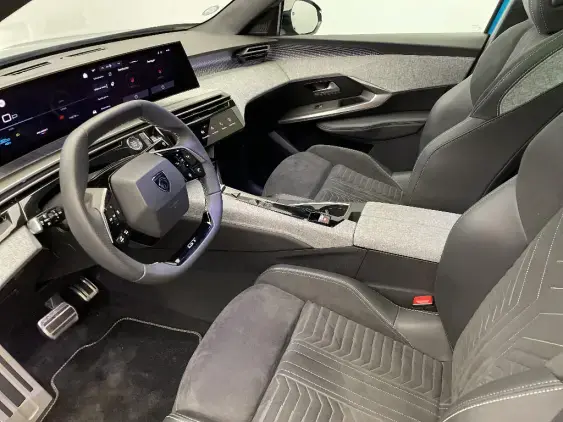 PEUGEOT 3008 ELECTRIQUE III - voiture d'occasion - Photo 17