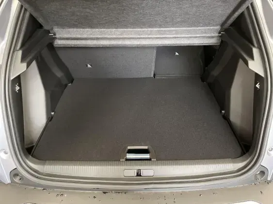 PEUGEOT 2008 II - voiture d'occasion - Photo 16