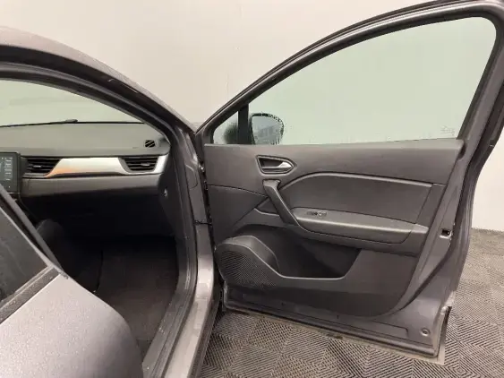 RENAULT CAPTUR II - voiture d'occasion - Photo 18