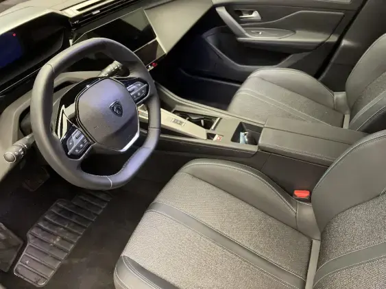PEUGEOT 308 III - voiture d'occasion - Photo 16
