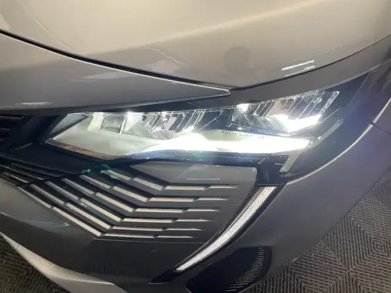 PEUGEOT 3008 II - voiture d'occasion - Photo 19
