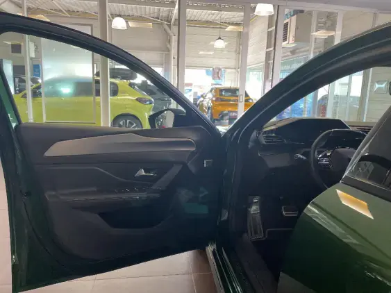 PEUGEOT 308 III - voiture d'occasion - Photo 18