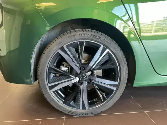 PEUGEOT 308 III - voiture d'occasion - Photo 24