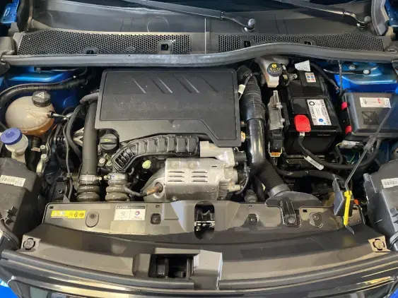 PEUGEOT 2008 II - voiture d'occasion - Photo 20