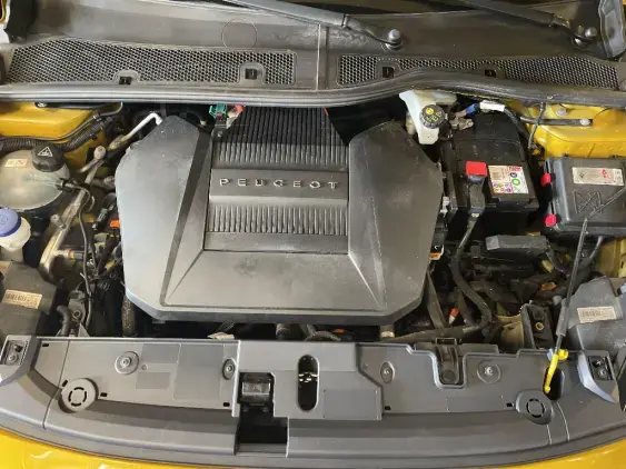 PEUGEOT 208 ELECTRIQUE II - voiture d'occasion - Photo 18