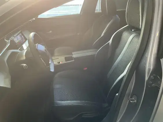 PEUGEOT 308 - voiture d'occasion - Photo 18