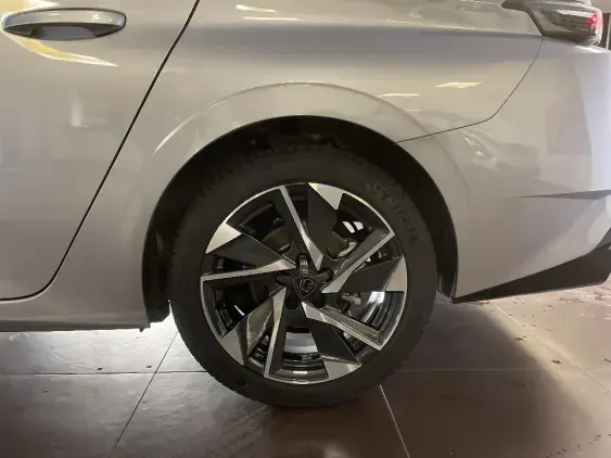 PEUGEOT 308 - voiture d'occasion - Photo 24