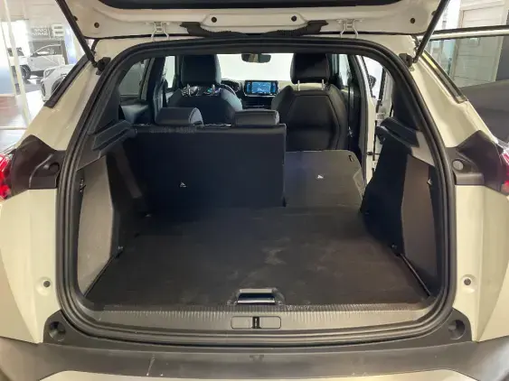 PEUGEOT 2008 II - voiture d'occasion - Photo 16