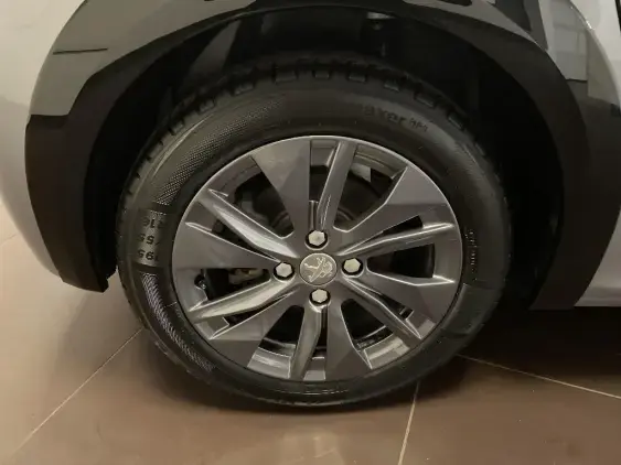 PEUGEOT 208 ELECTRIQUE II - voiture d'occasion - Photo 25