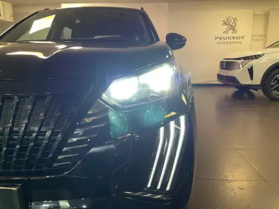 PEUGEOT 2008 II - voiture d'occasion - Photo 22
