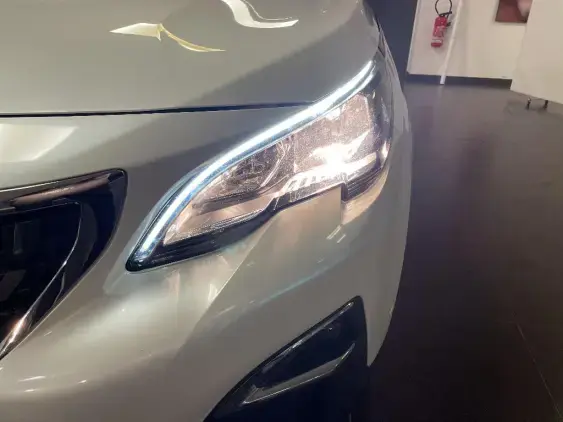 PEUGEOT 3008 II - voiture d'occasion - Photo 20