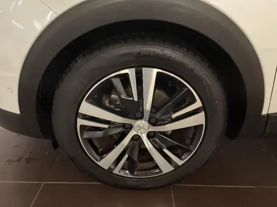 PEUGEOT 3008 II - voiture d'occasion - Photo 21