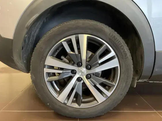 PEUGEOT 3008 II - voiture d'occasion - Photo 25