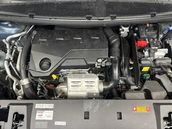 PEUGEOT 3008 III - voiture d'occasion - Photo 19