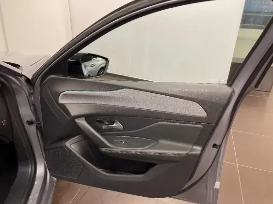 PEUGEOT 308 III - voiture d'occasion - Photo 20