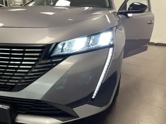 PEUGEOT 308 III - voiture d'occasion - Photo 22