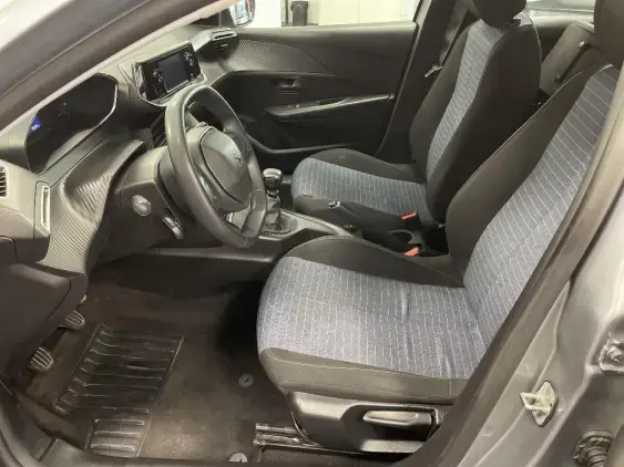 PEUGEOT 208 II - voiture d'occasion - Photo 18