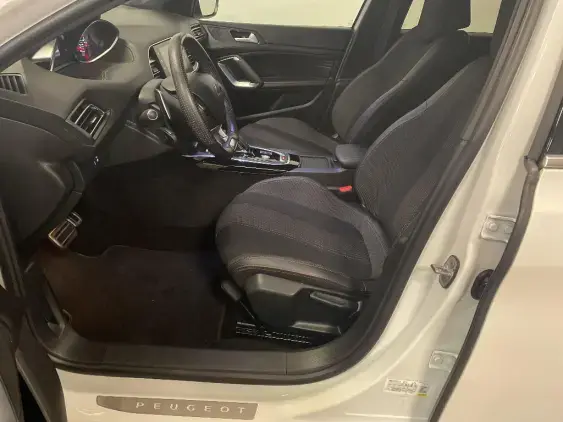 PEUGEOT 308 II - voiture d'occasion - Photo 18