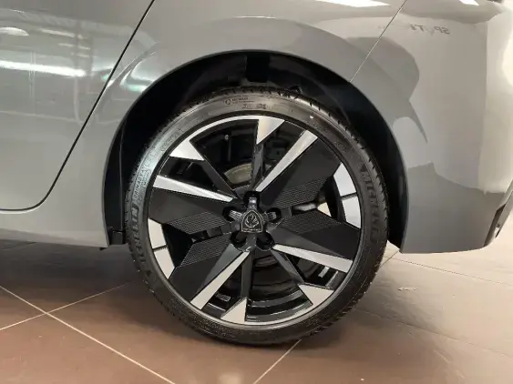 PEUGEOT 308 SW III - voiture d'occasion - Photo 22