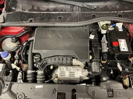 PEUGEOT 208 BUSINESS R II - voiture d'occasion - Photo 20