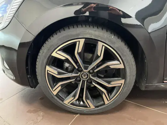 RENAULT CLIO V - voiture d'occasion - Photo 23