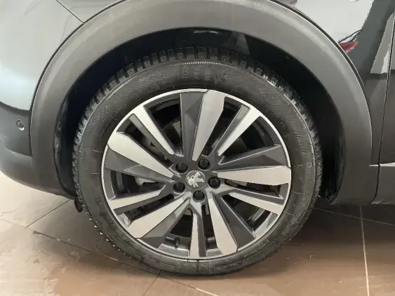 PEUGEOT 3008 II - voiture d'occasion - Photo 23