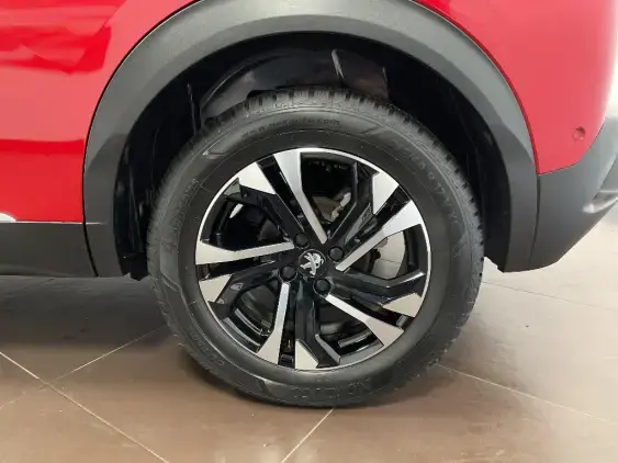 PEUGEOT 2008 II - voiture d'occasion - Photo 24