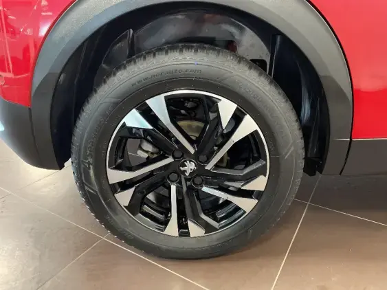 PEUGEOT 2008 II - voiture d'occasion - Photo 25