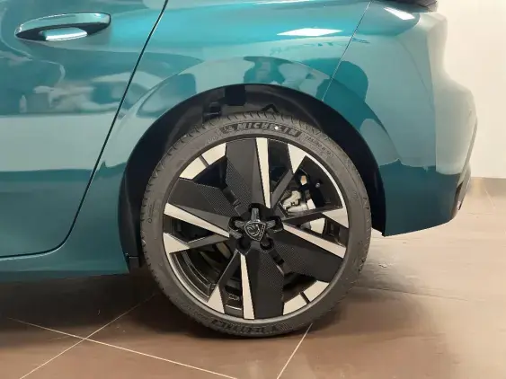 PEUGEOT 308 SW III - voiture d'occasion - Photo 21