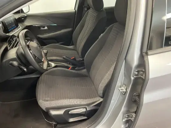 PEUGEOT 208 BUSINESS R II - voiture d'occasion - Photo 18