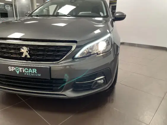 PEUGEOT 308 SW II - voiture d'occasion - Photo 22