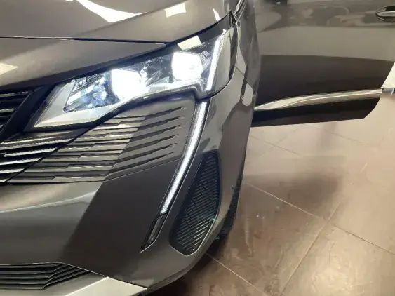 PEUGEOT 3008 II - voiture d'occasion - Photo 21