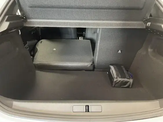 PEUGEOT 208 II - voiture d'occasion - Photo 16