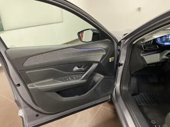 PEUGEOT 408 - voiture d'occasion - Photo 19