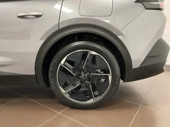 PEUGEOT 408 - voiture d'occasion - Photo 24