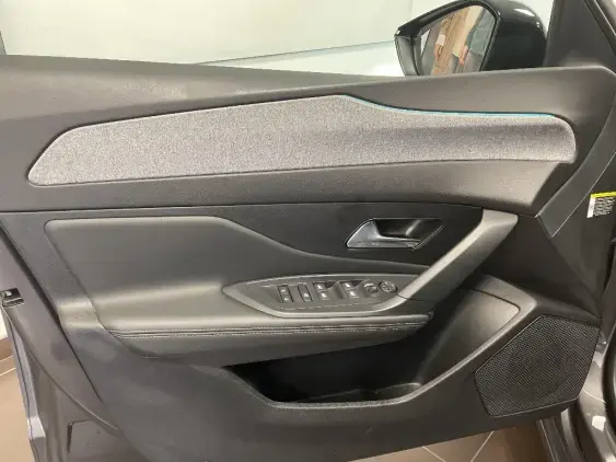 PEUGEOT 308 SW III - voiture d'occasion - Photo 19