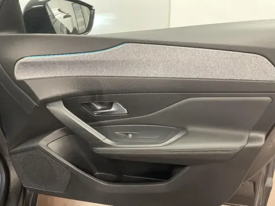 PEUGEOT 308 SW III - voiture d'occasion - Photo 20