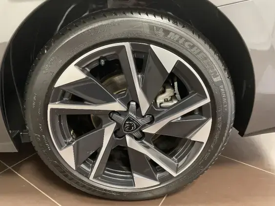 PEUGEOT 308 SW III - voiture d'occasion - Photo 24