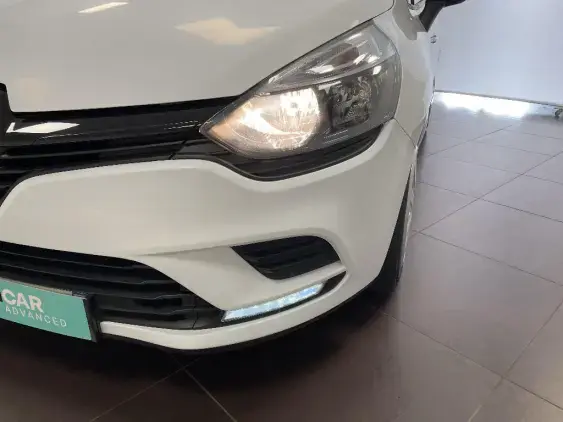 RENAULT CLIO IV - voiture d'occasion - Photo 21