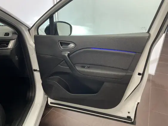 RENAULT CAPTUR II - voiture d'occasion - Photo 20